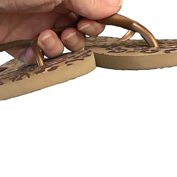 LEOPARD Havaianas Size 11/12 - Picture 5 of 8